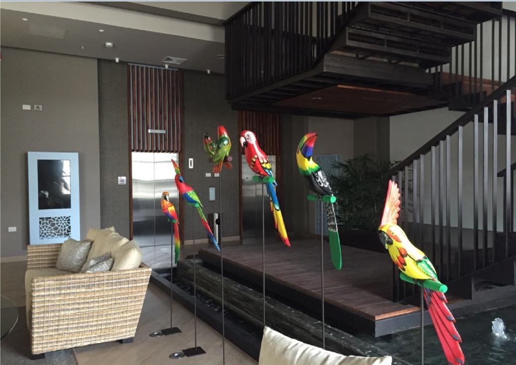 Ghl Hotel Monteria Exterior photo Parrots at the lobby